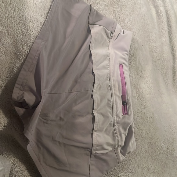 Athletic material size medium from athleta - Picture 3 of 5